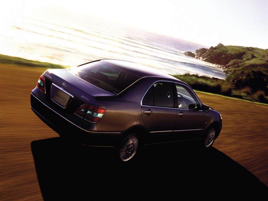  Toyota Brevis 2001 года  (фото 10 из 15)
